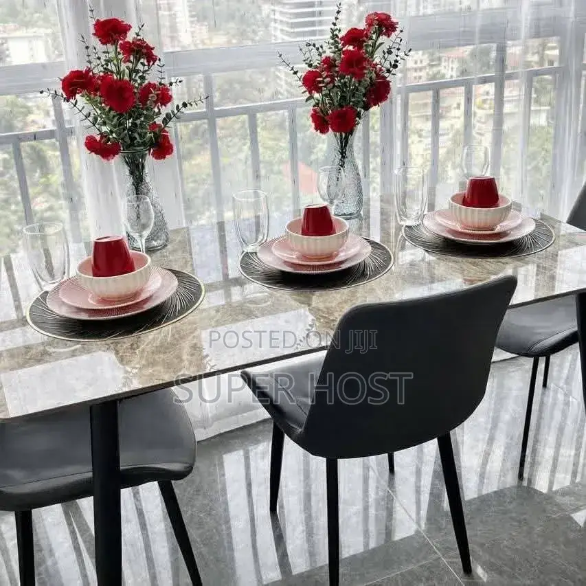 One Bedroom Airbnb Ruaka Town in Ruaka