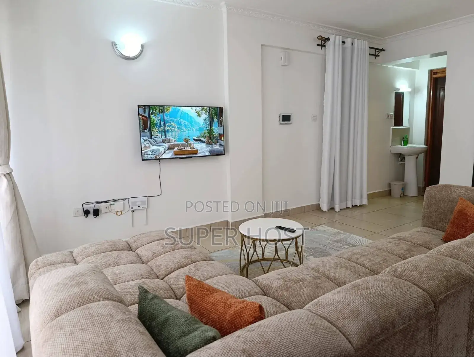 Airbnb Furnished Studio in Ruaka in Ruaka