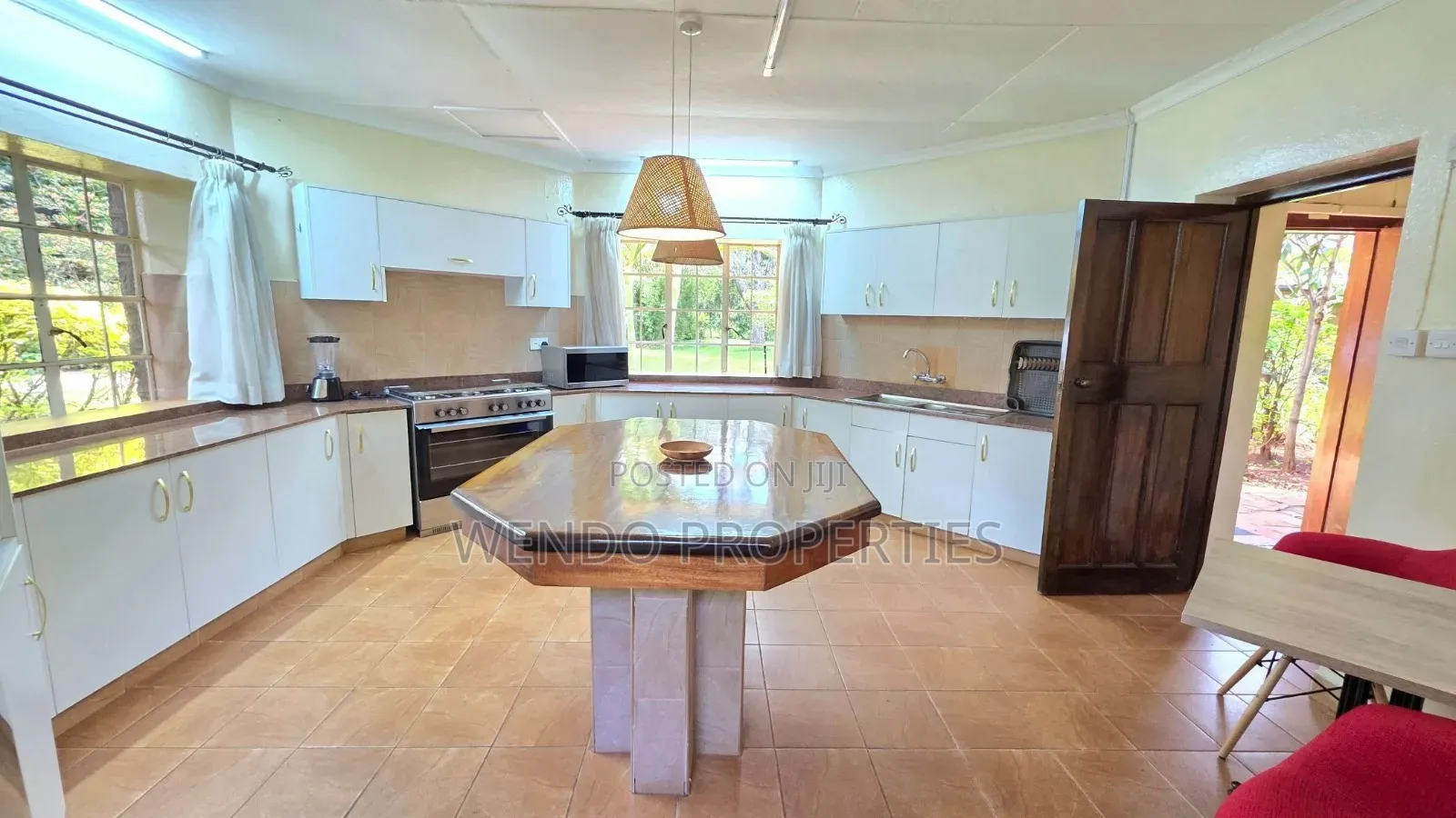 Furnished 3bdrm Bungalow in Hardy for rent in Hardy
