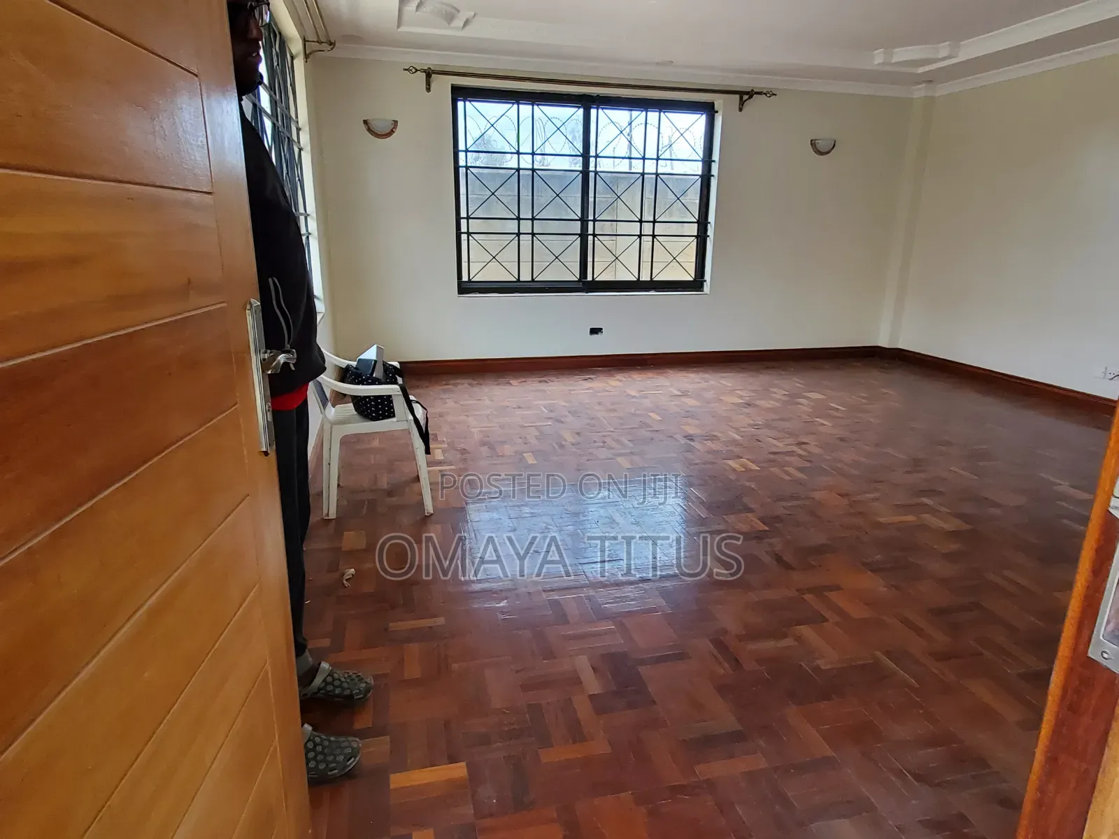 5bdrm Villa in Gateway Mall Area for rent in Gateway Mall Area