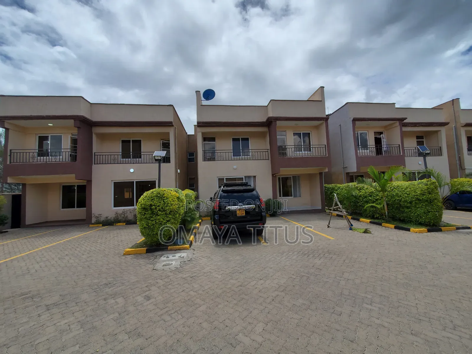 4bdrm Villa in Gateway Mall Area for sale in Gateway Mall Area