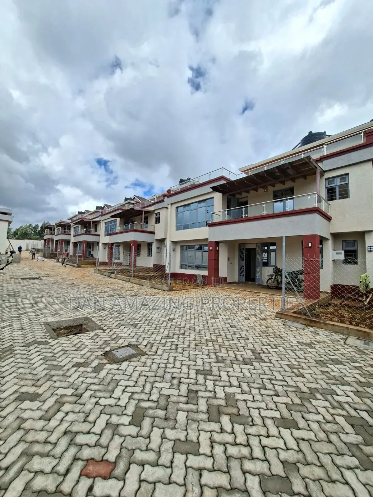 5bdrm Maisonette in Kamangu, Karai for rent in Karai
