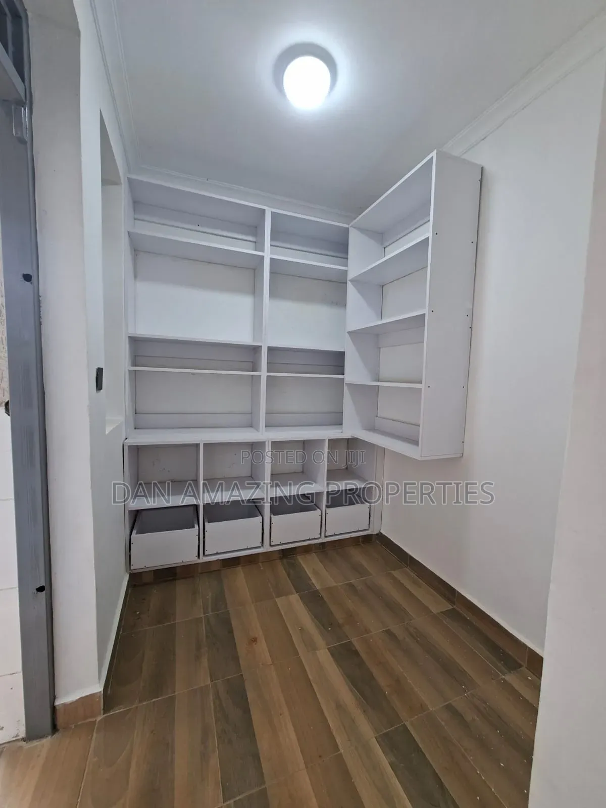 5bdrm Maisonette in Kamangu, Karai for rent in Karai