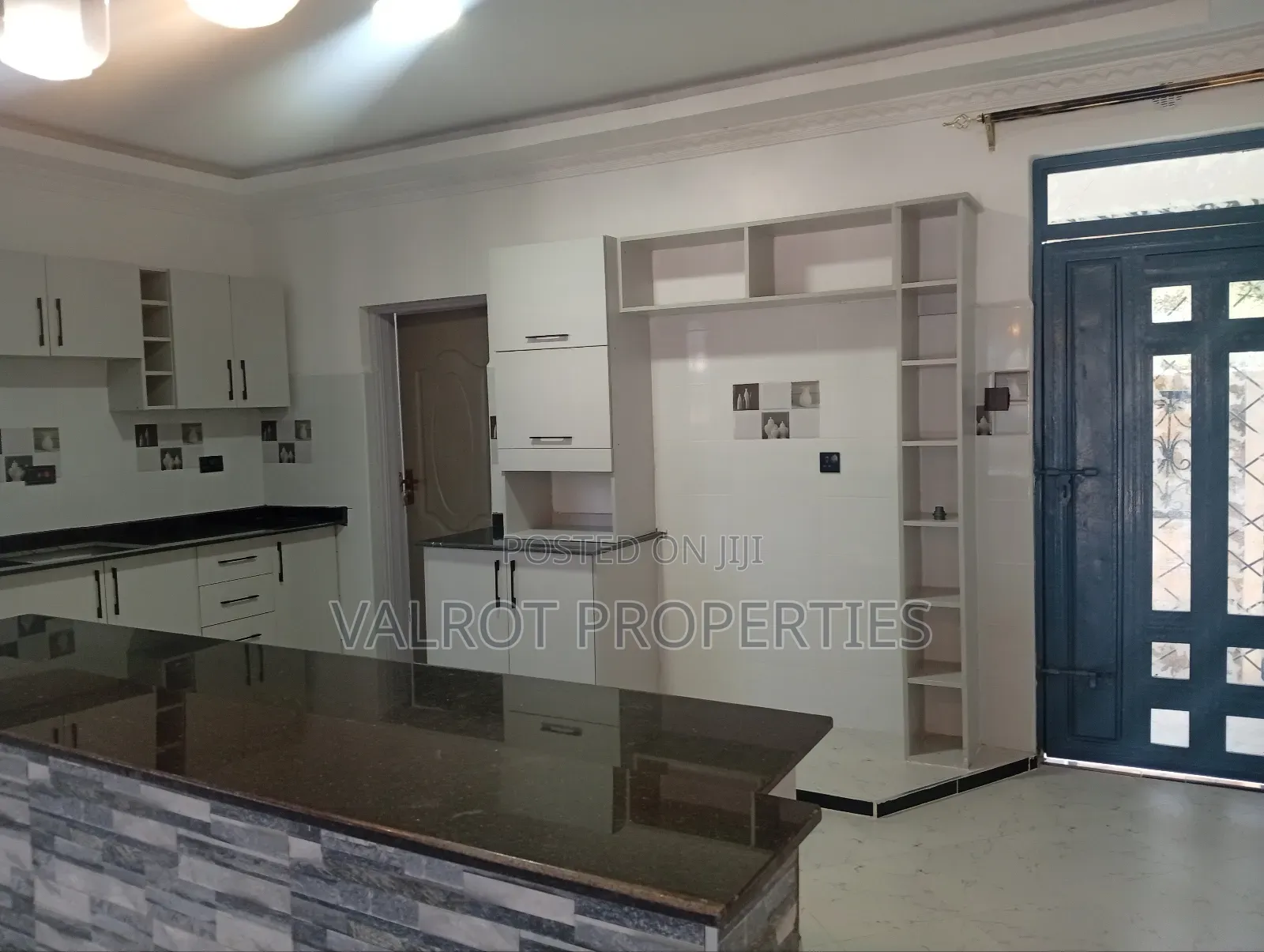 4bdrm Bungalow in Rimpa for sale in Rimpa