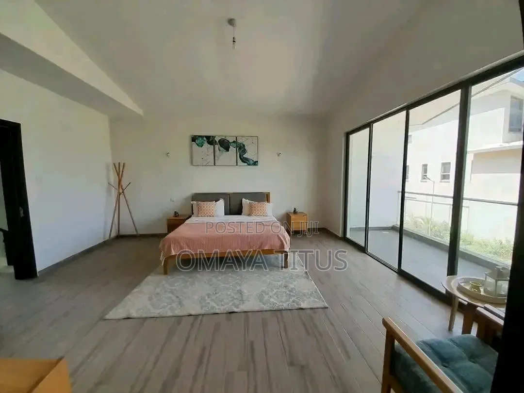 4bdrm Villa in Gateway Mall Area for sale in Gateway Mall Area