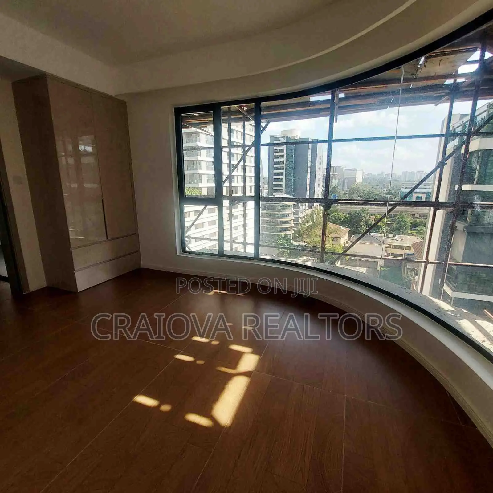 2bdrm Apartment in Grosvenor Residences, Raphta Road Area for sale in Raphta Road Area