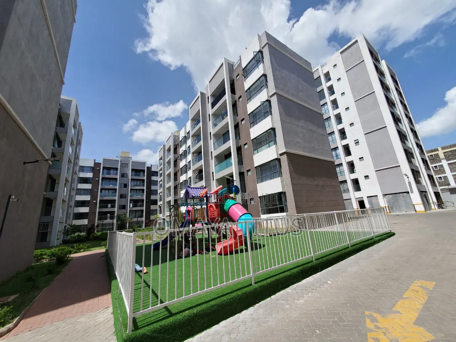 1bdrm Apartment in Gateway Mall Area for sale in Gateway Mall Area