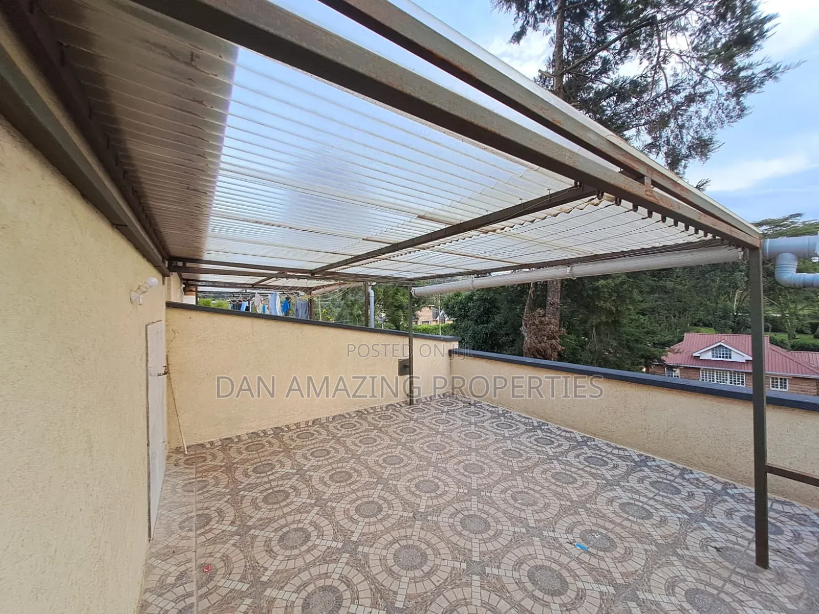 3bdrm Townhouse / Terrace in Maragara Rd, Kibiku for rent in Kibiku