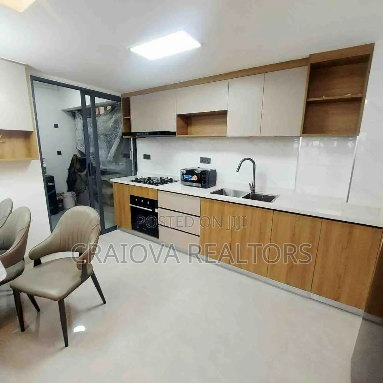 3bdrm Apartment in Hotel 67 Area for sale in Hotel 67 Area