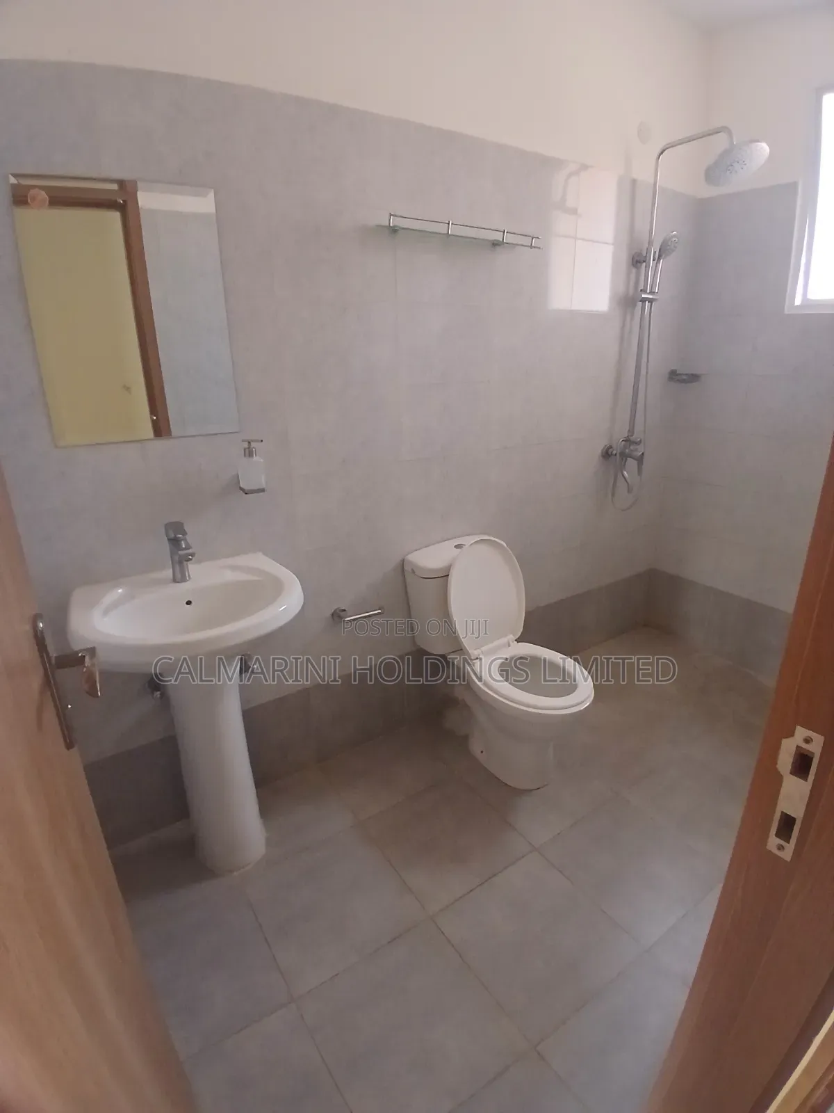 3bdrm Maisonette in Garden Estate, Gataka for sale in Gataka