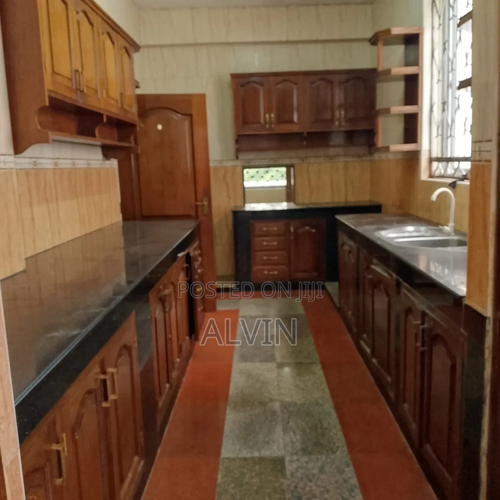 3bdrm Bungalow in Liwatoni, Ganjoni for rent in Ganjoni