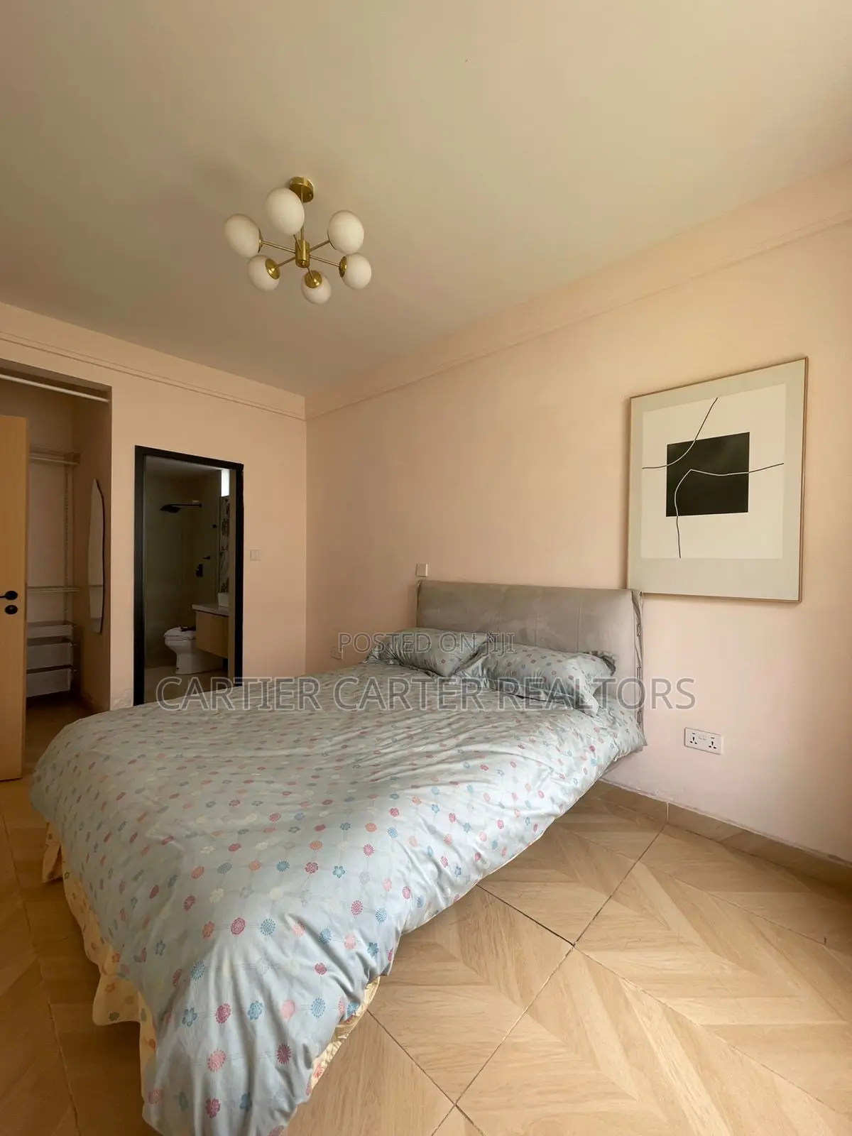 3bdrm Apartment in Gateway Mall Area for sale in Gateway Mall Area