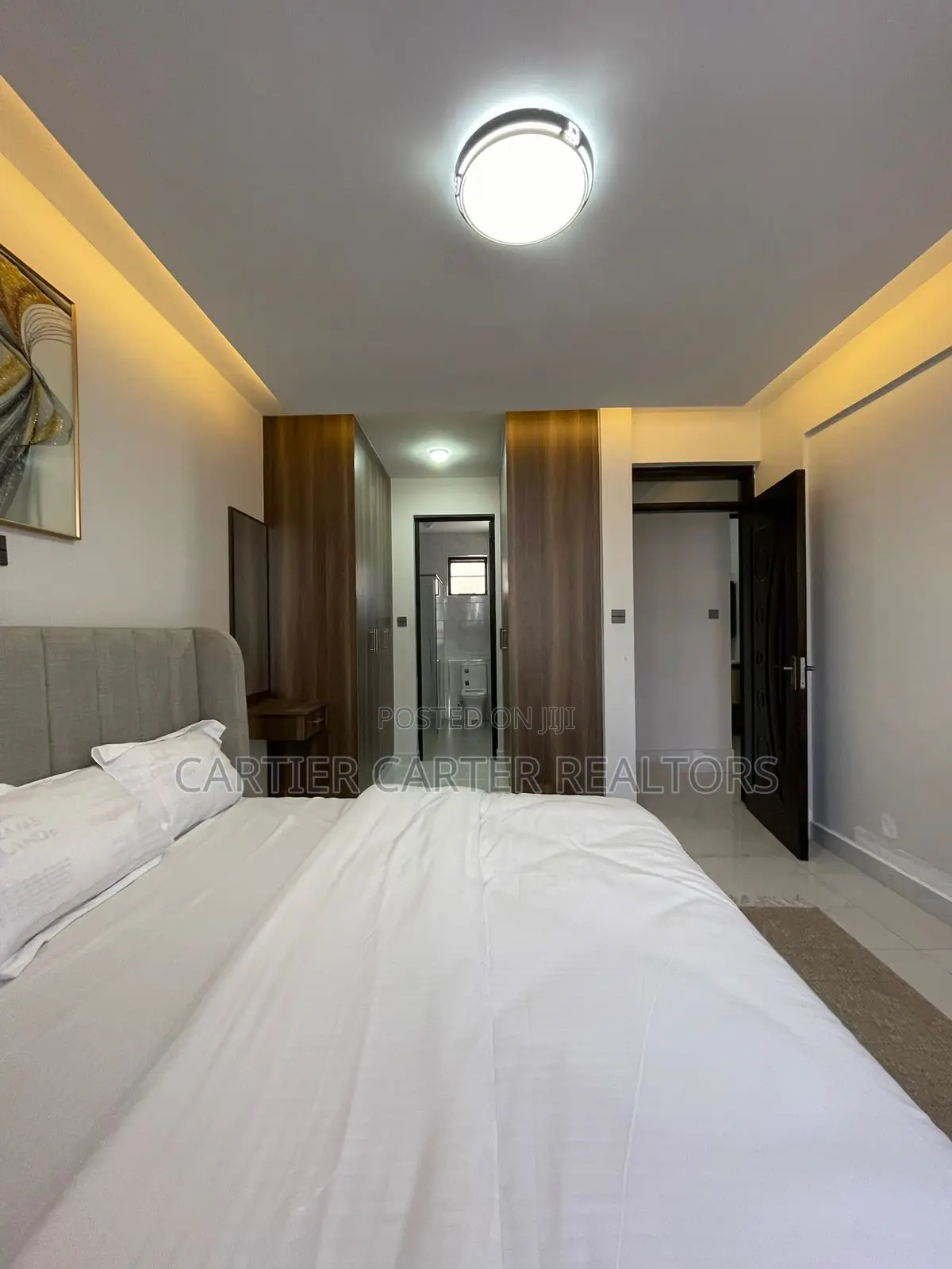 2bdrm Apartment in Gateway Mall Area for sale in Gateway Mall Area