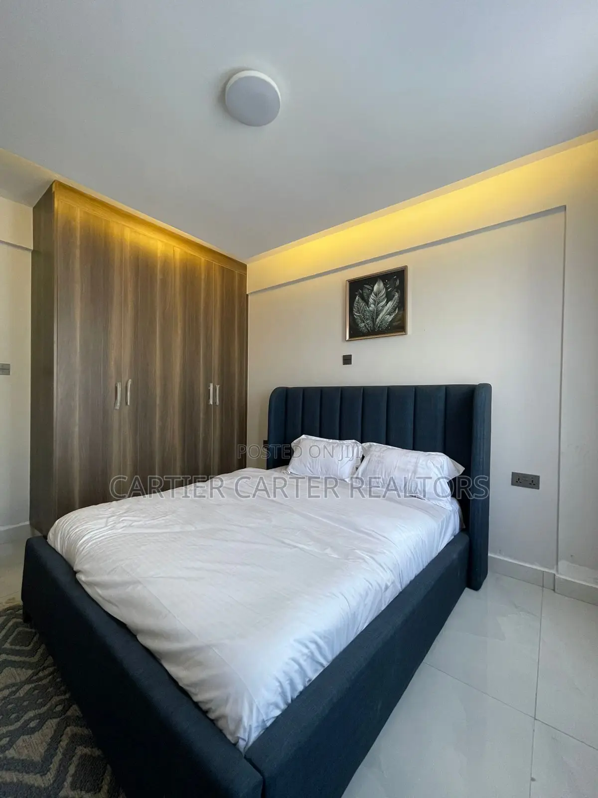 2bdrm Apartment in Gateway Mall Area for sale in Gateway Mall Area