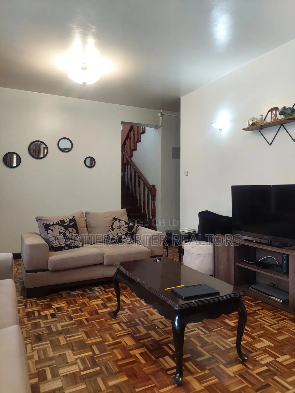 5bdrm Maisonette in Greenspan for sale in Greenspan
