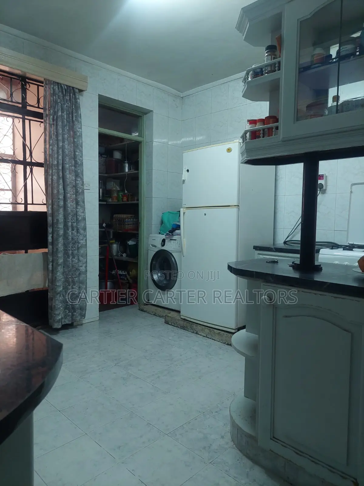 5bdrm Maisonette in Greenspan for sale in Greenspan