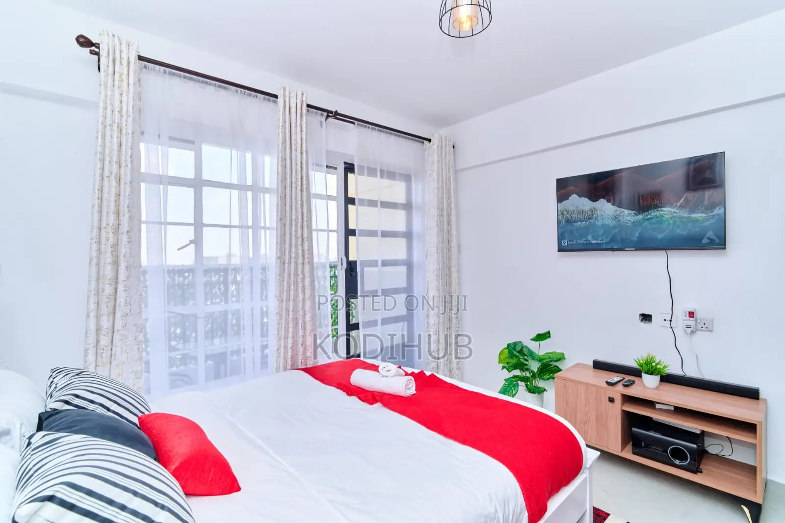 Studio Ngara | Modern Airbnb in Ngara