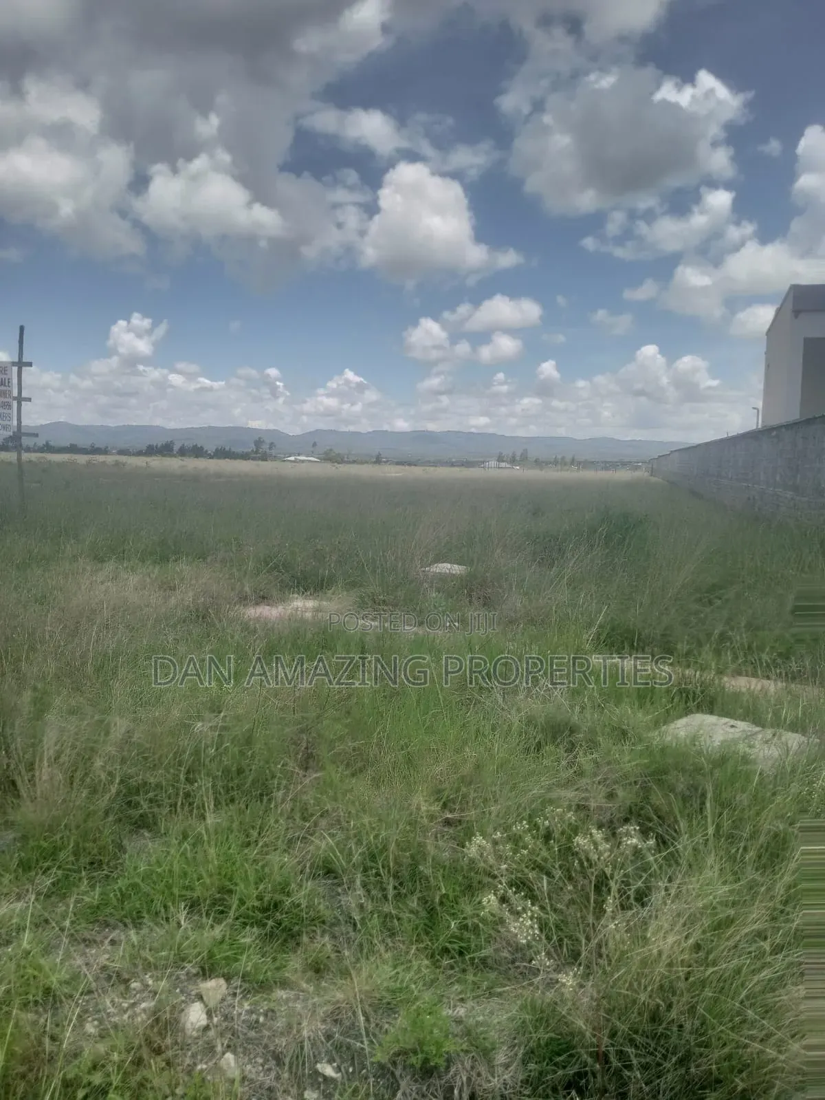 3/4 Commercial Land Touching Tarmac and Next to Station Malaa for Sale in Malaa