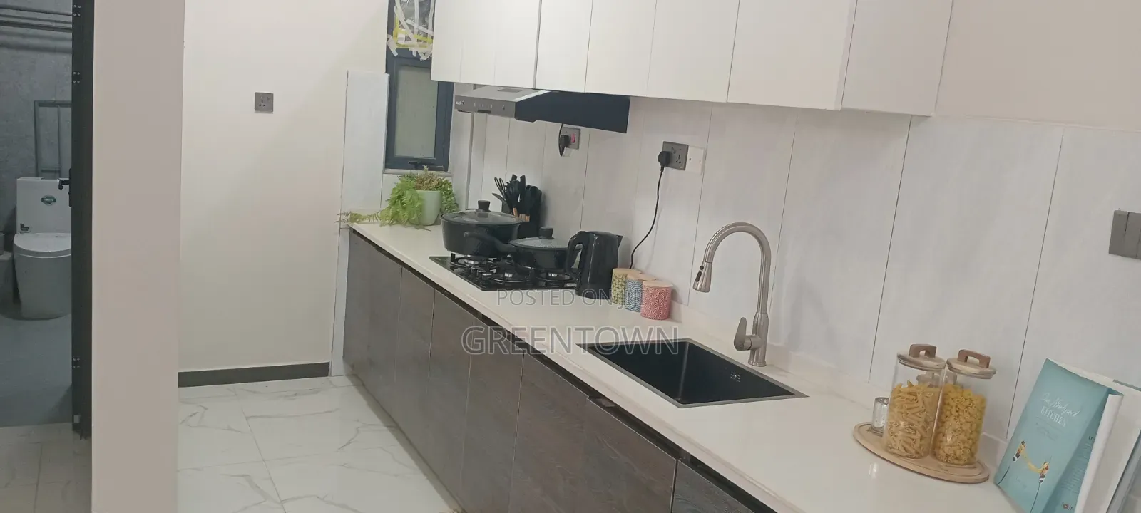 2bdrm Apartment in Super Garden, Hurlingham for sale in Hurlingham