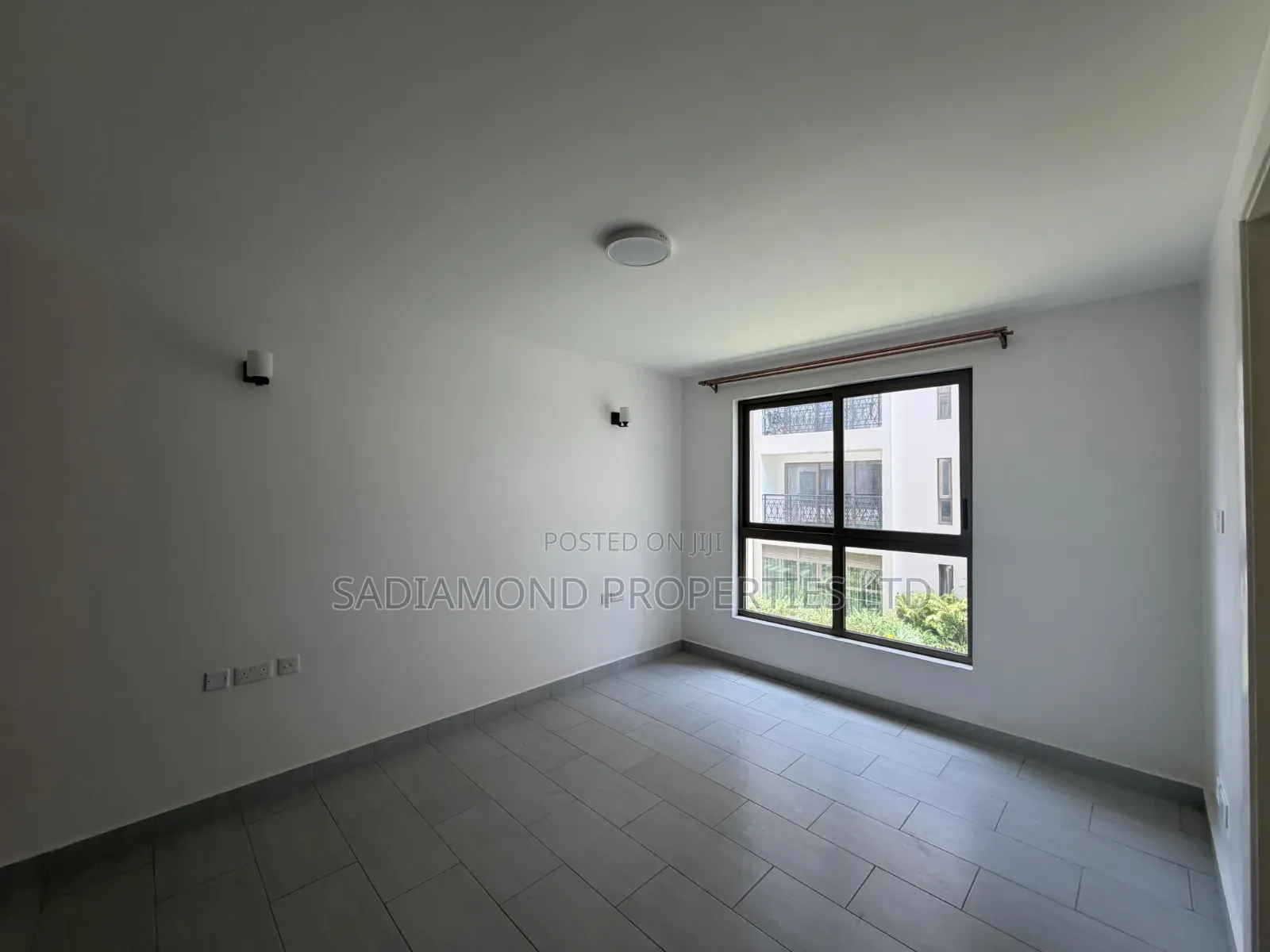 3bdrm Apartment in Riverside Drive for rent in Riverside Drive