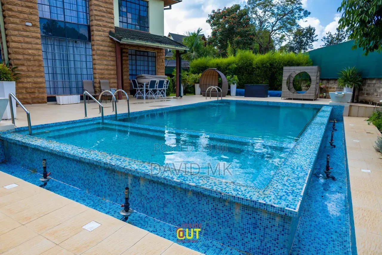 6bdrm Maisonette in Garden Estate, Thome for sale in Thome