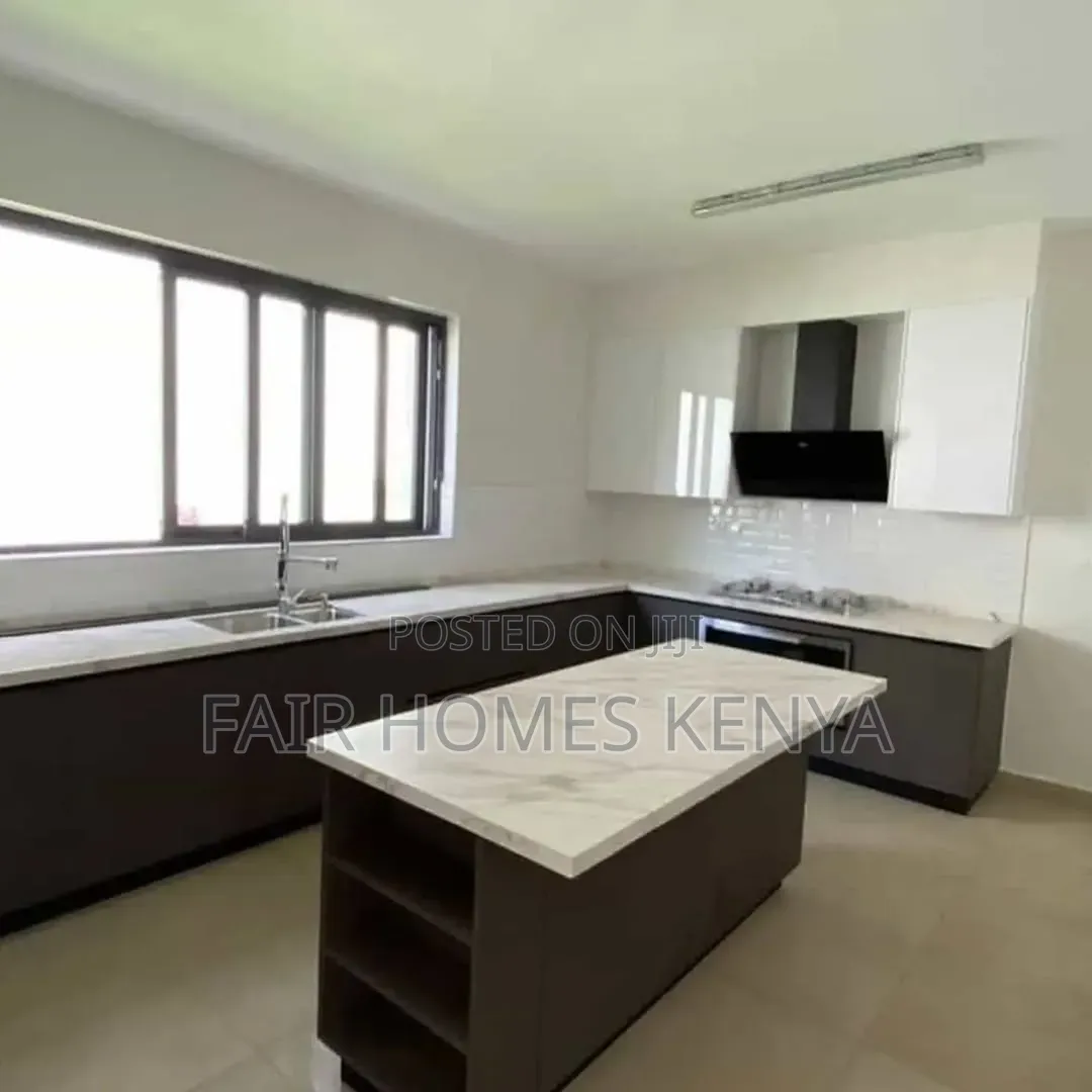 5bdrm Townhouse / Terrace in Muthangari Drive for rent in Muthangari