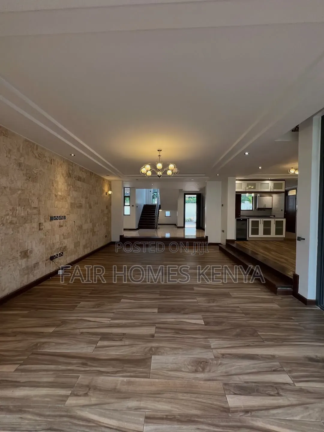 5bdrm Townhouse / Terrace in Lavington Green, Muthangari for rent in Muthangari
