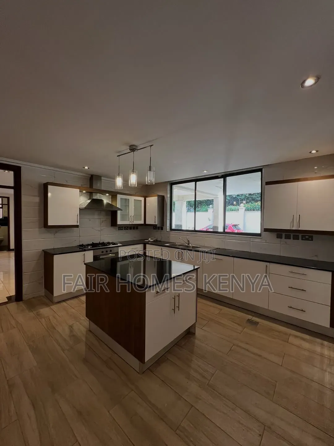 5bdrm Townhouse / Terrace in Lavington Green, Muthangari for rent in Muthangari
