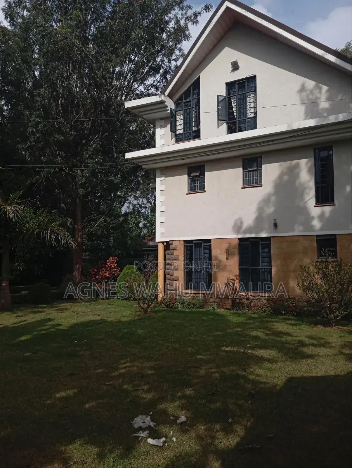 5bdrm Maisonette in Kerarapon Drive for sale in Kerarapon