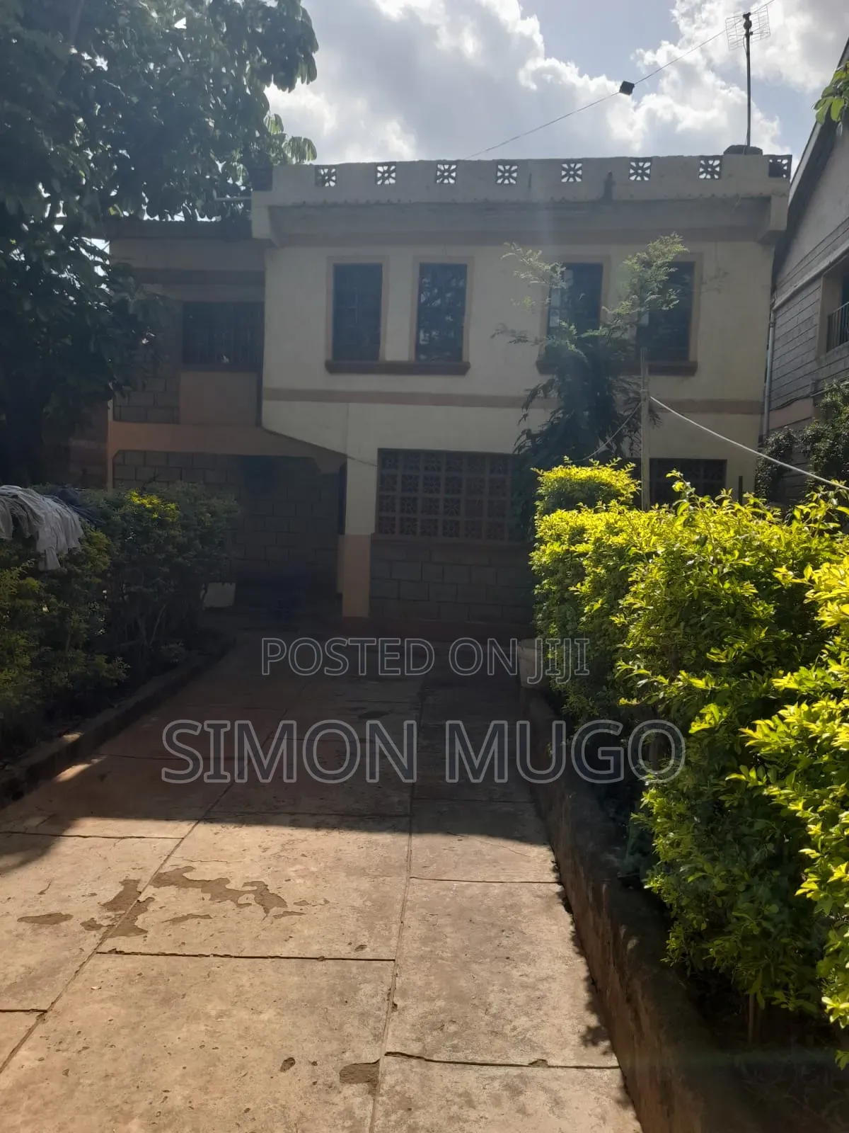 4bdrm Maisonette in Membley Estate for sale in Membley Estate