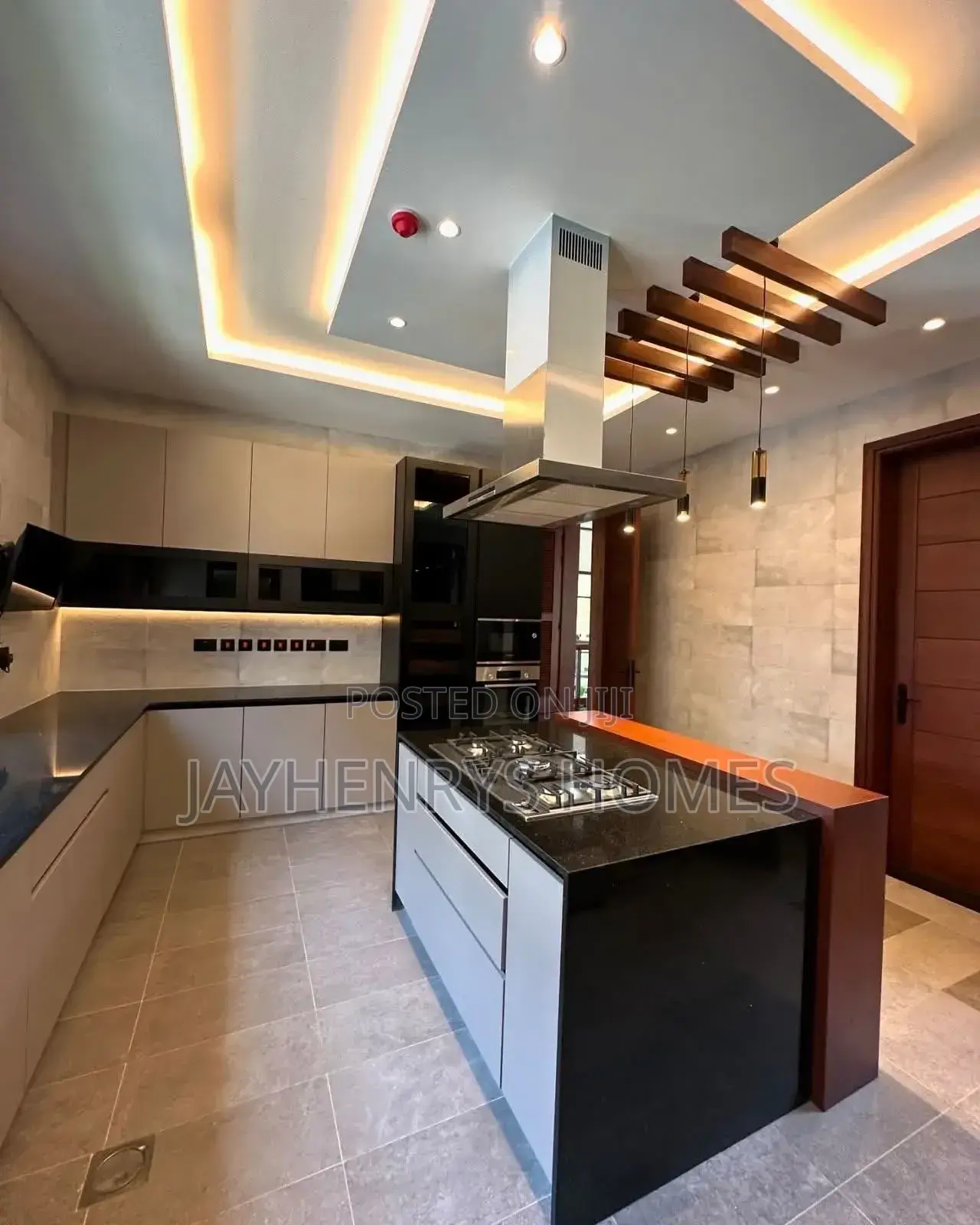 4bdrm Mansion in Runda for sale in Runda