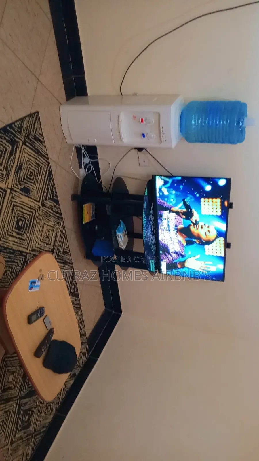 Dulux Executive Vip Studio/ Bed Seater in Mtambo