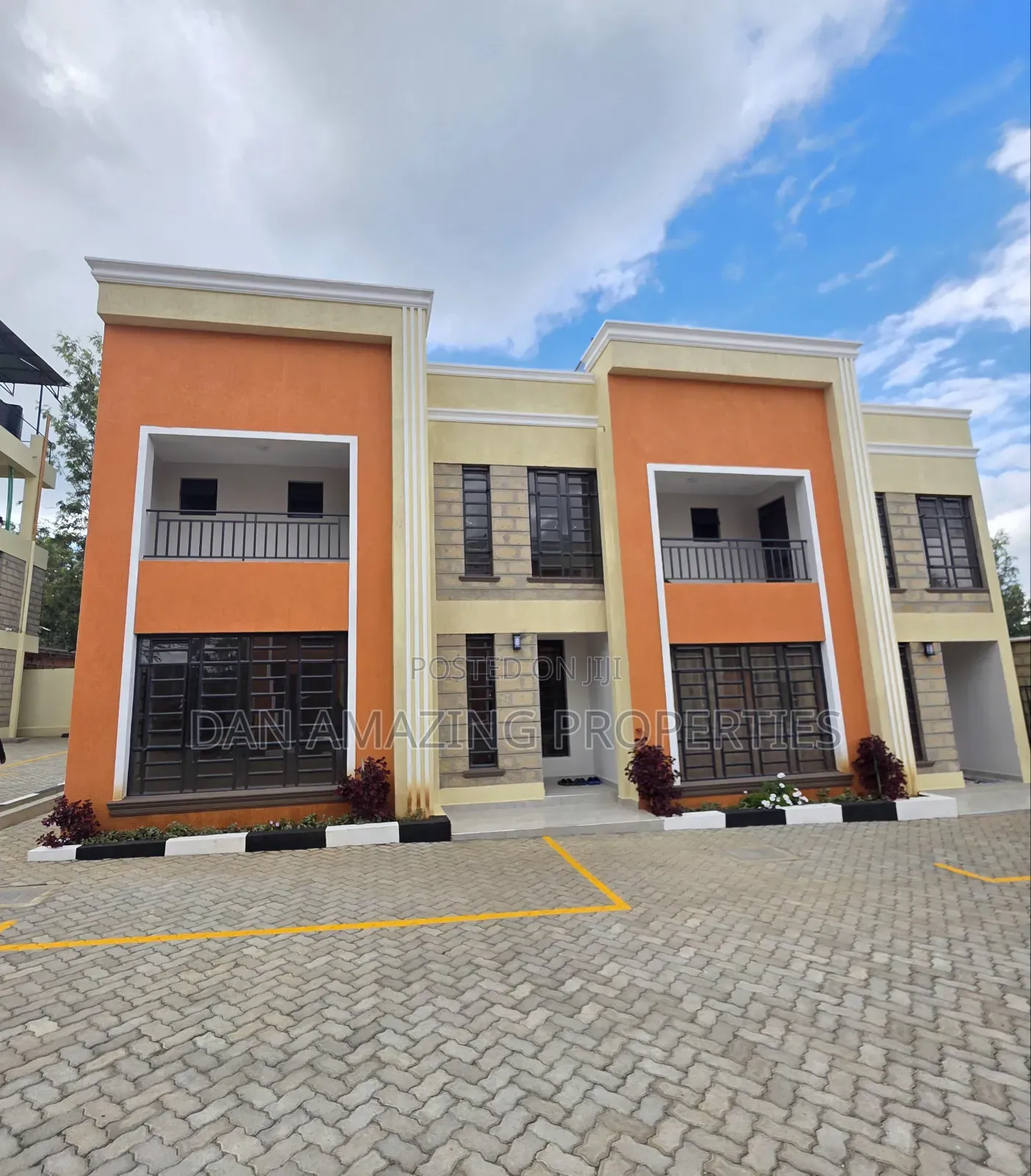 4bdrm Townhouse/Terrace in Gikambura, Karai for sale in Karai