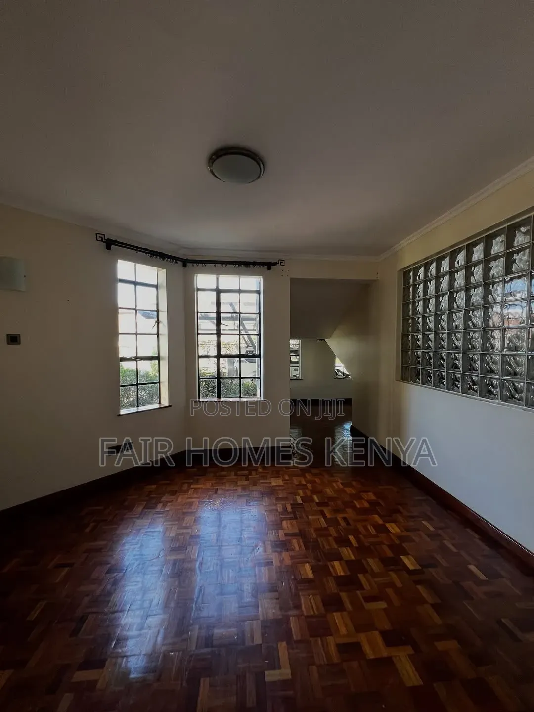 5bdrm Townhouse / Terrace in Lavington Maziwa, Muthangari for rent in Muthangari
