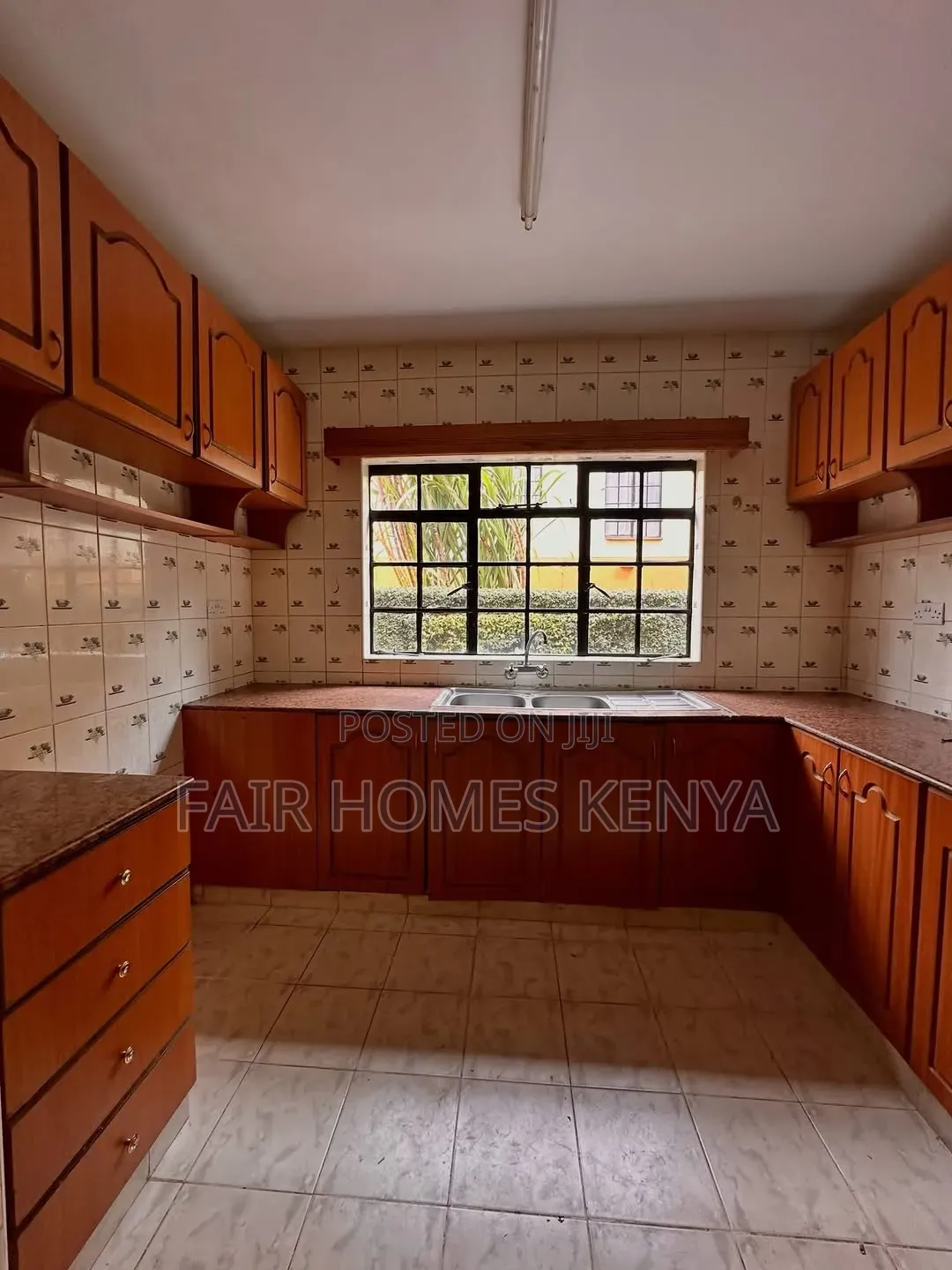 4bdrm Townhouse / Terrace in Amboseli Lane, Maziwa for rent in Maziwa