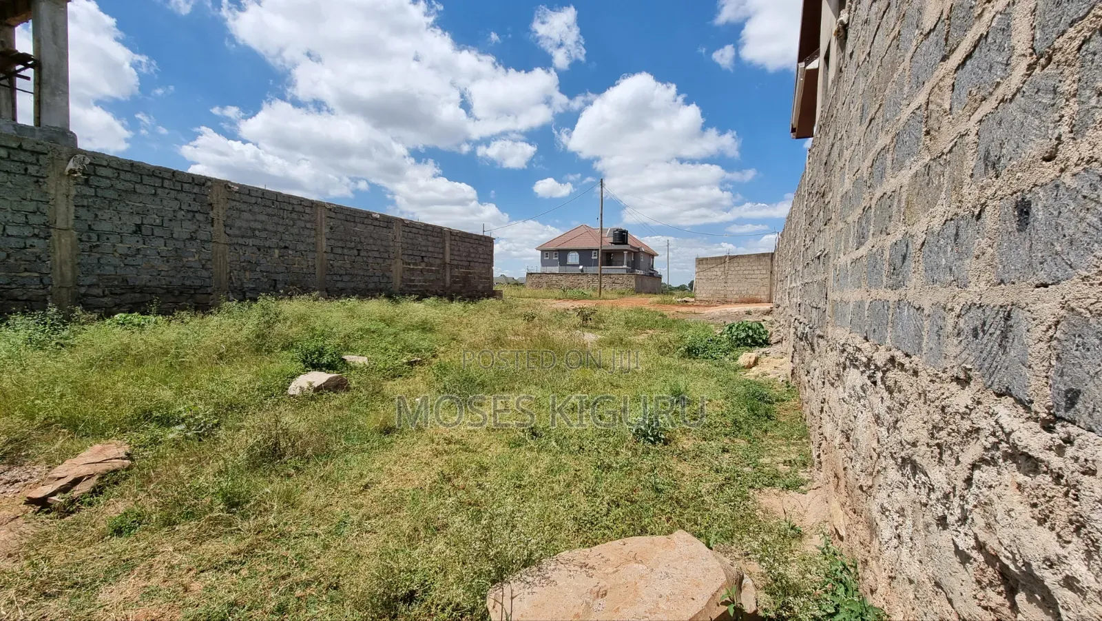 Tola 40x80 Plots. in Ngoingwa Estate