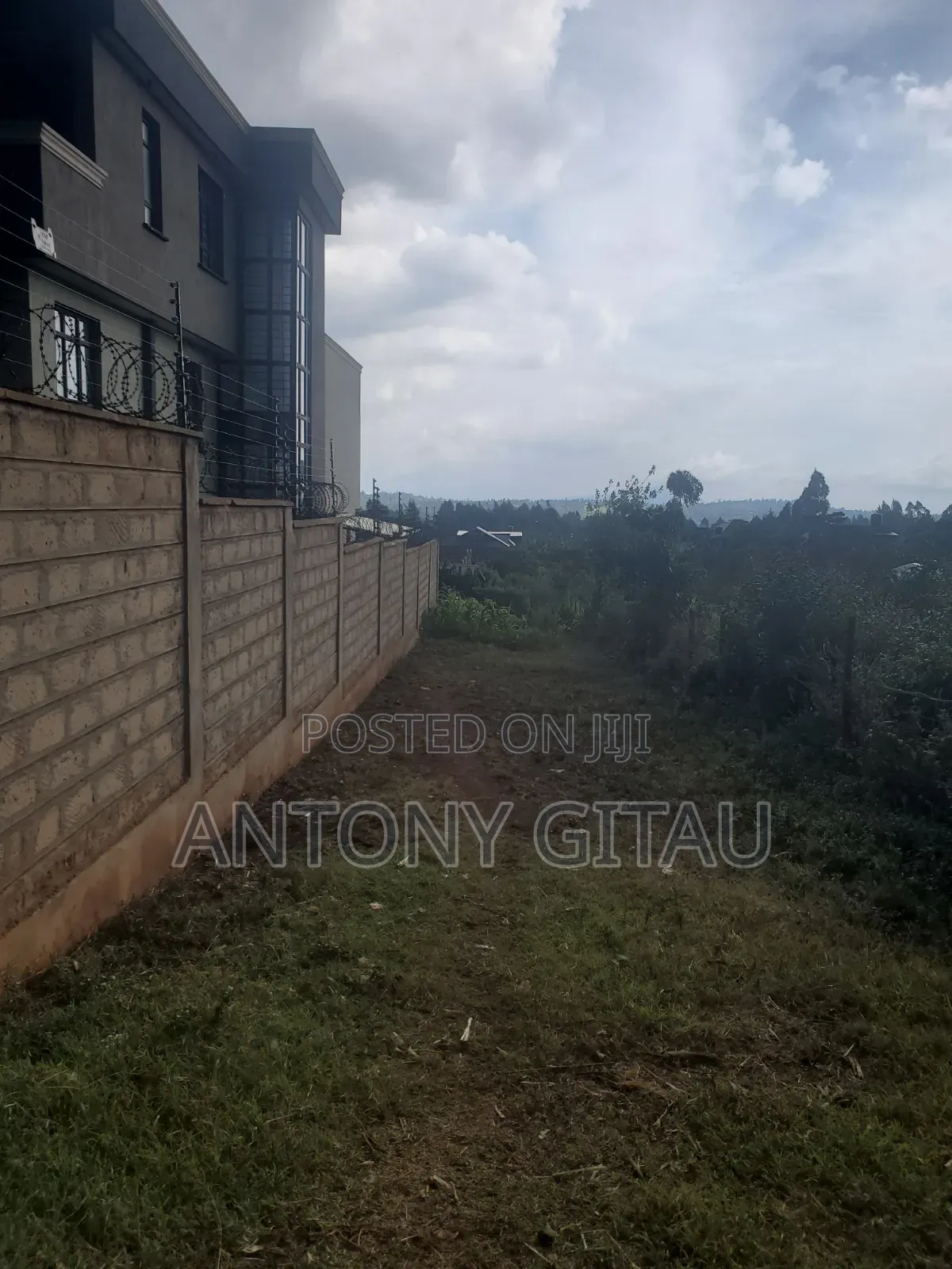 1/8 Plot Inside Rio Plains View Estates in Karai