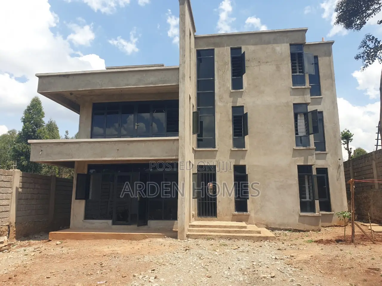 5bdrm House in Gitaru for sale in Gitaru