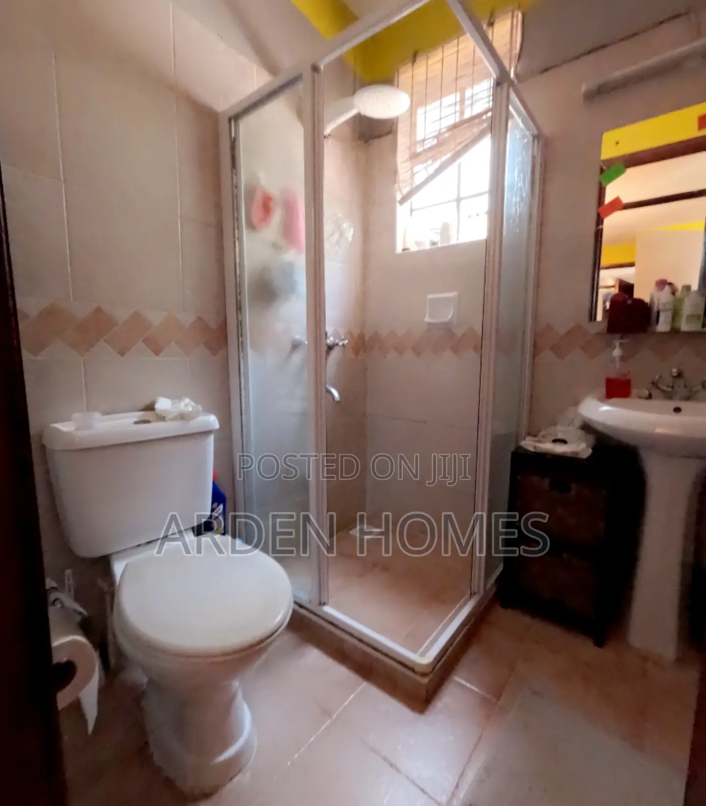 4bdrm Townhouse/Terrace in Valley Arcade for sale in Valley Arcade