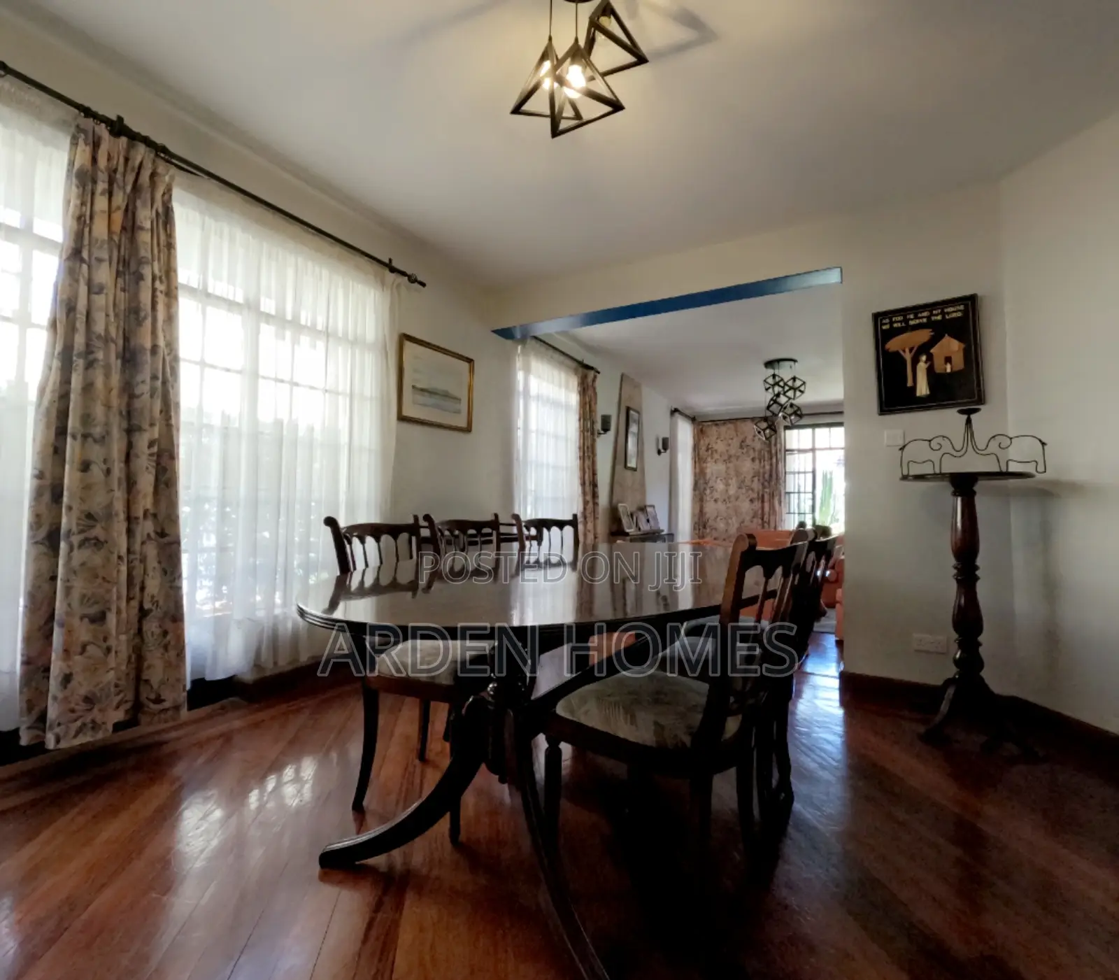4bdrm Townhouse/Terrace in Valley Arcade for sale in Valley Arcade