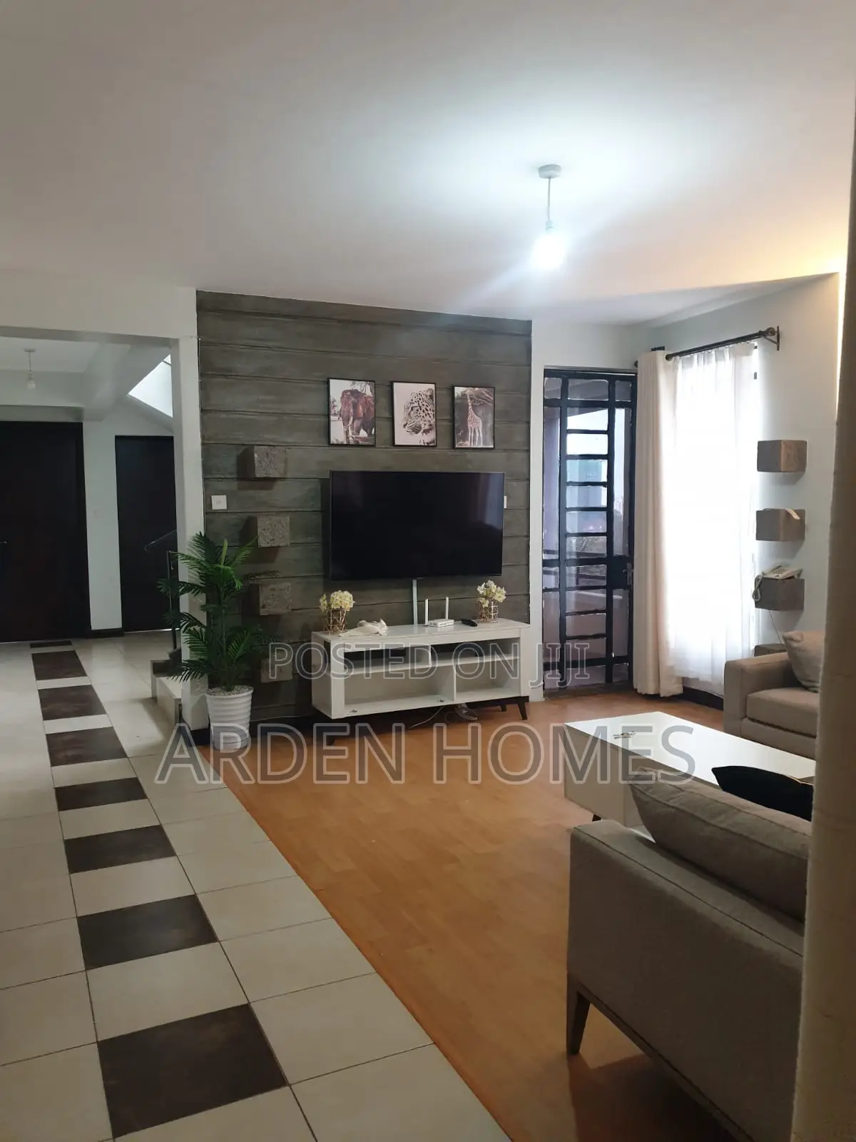 Furnished 5bdrm Penthouse in Raphta Road Area for rent in Raphta Road Area