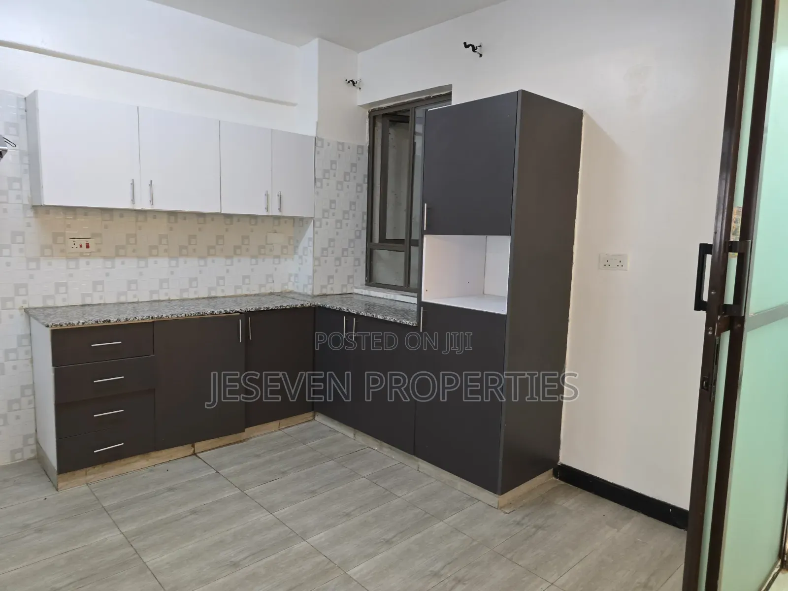 4bdrm Apartment in Parklands Third for rent in Parklands/Highridge