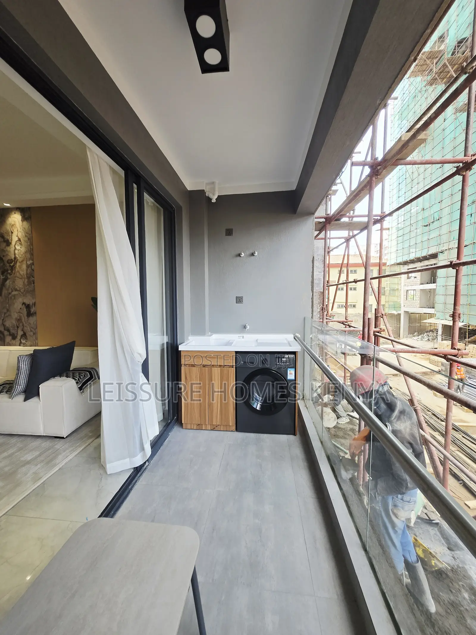 2bdrm Apartment in Spring Valley for sale in Spring Valley