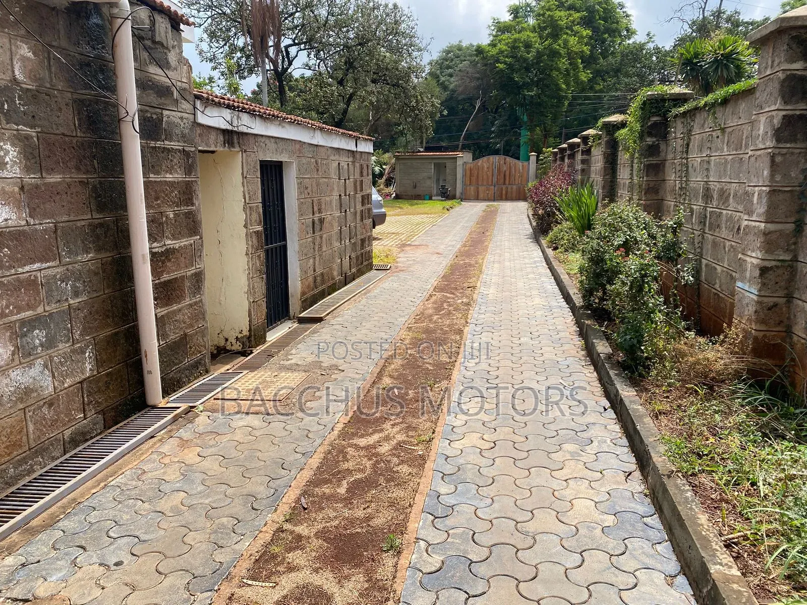 0.72 Acre Prime Property For Sale Lavington,Touching James Gichuru Rd in Valley Arcade