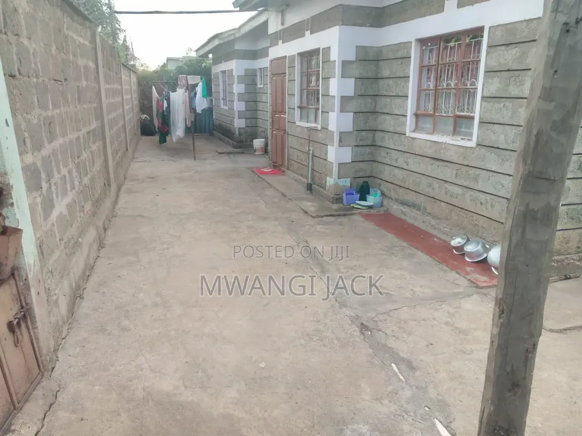 Ruiru, Kimbo Plot for Sale Semi Developed With Documents Ready in Kimbo