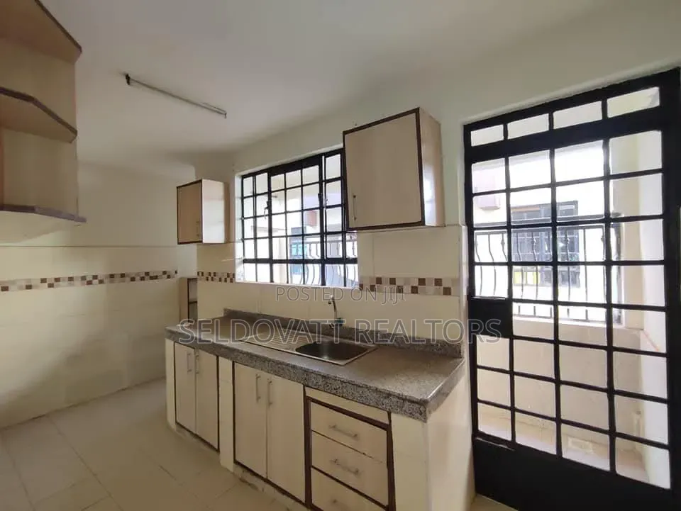 3bdrm Apartment in Kikuyu Town, Zambezi/Sigona for rent in Zambezi/Sigona