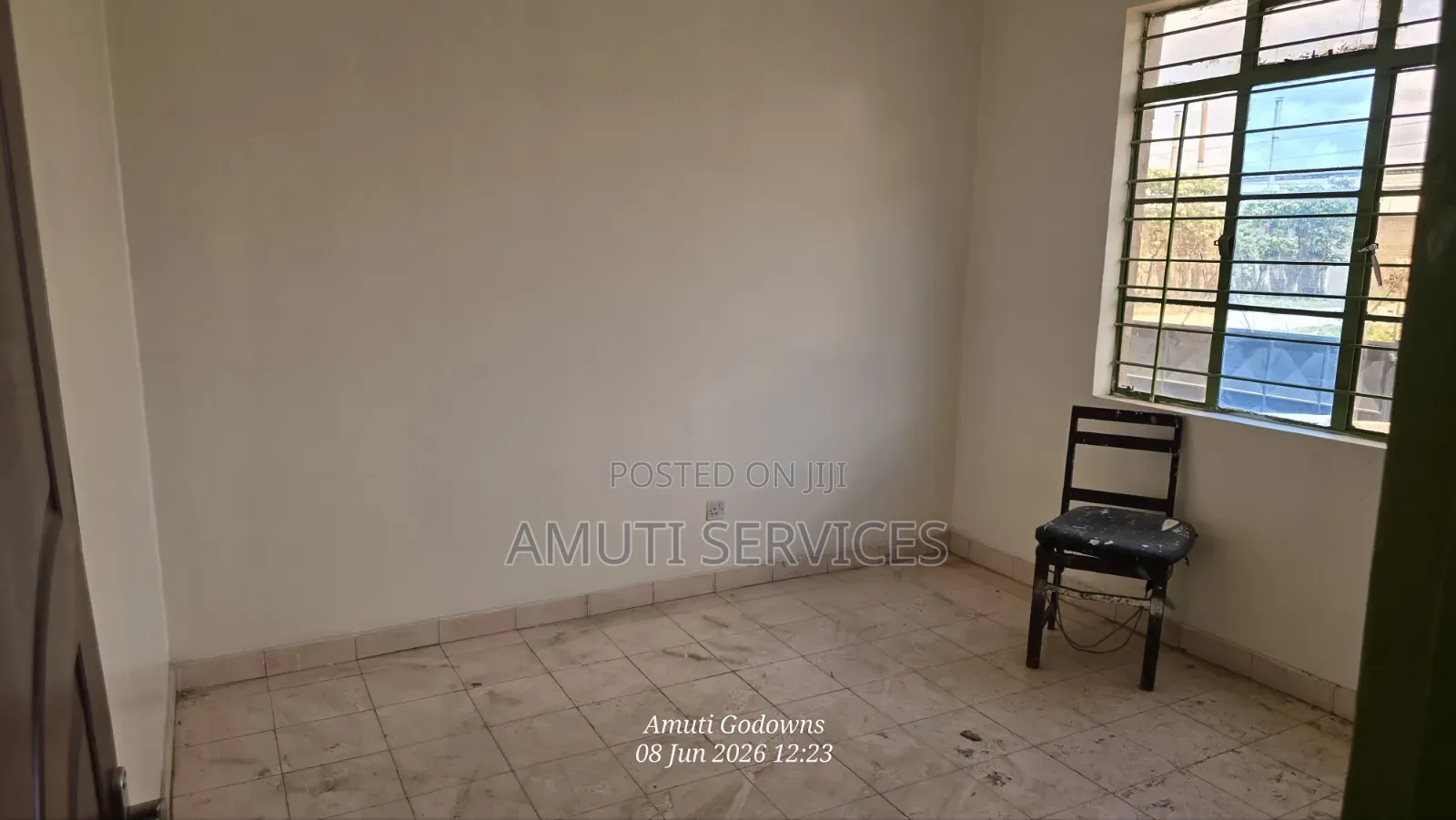 Embakasi: 4,000 SQFT Godown for Rent in Nyayo Estate