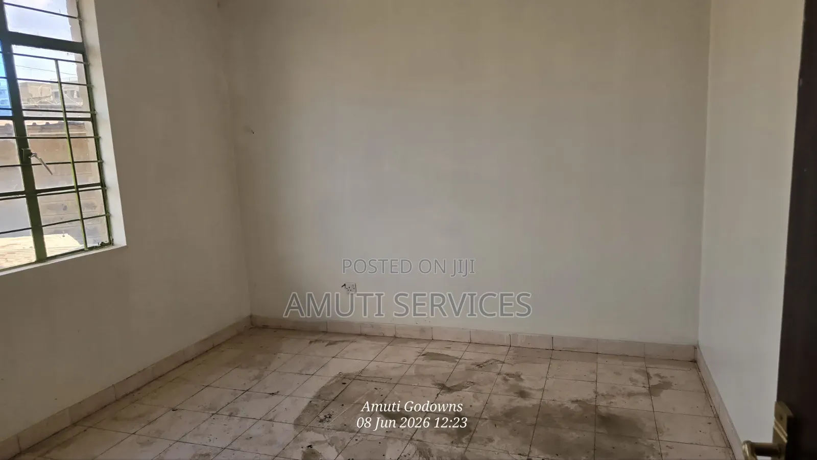 Embakasi: 4,000 SQFT Godown for Rent in Nyayo Estate