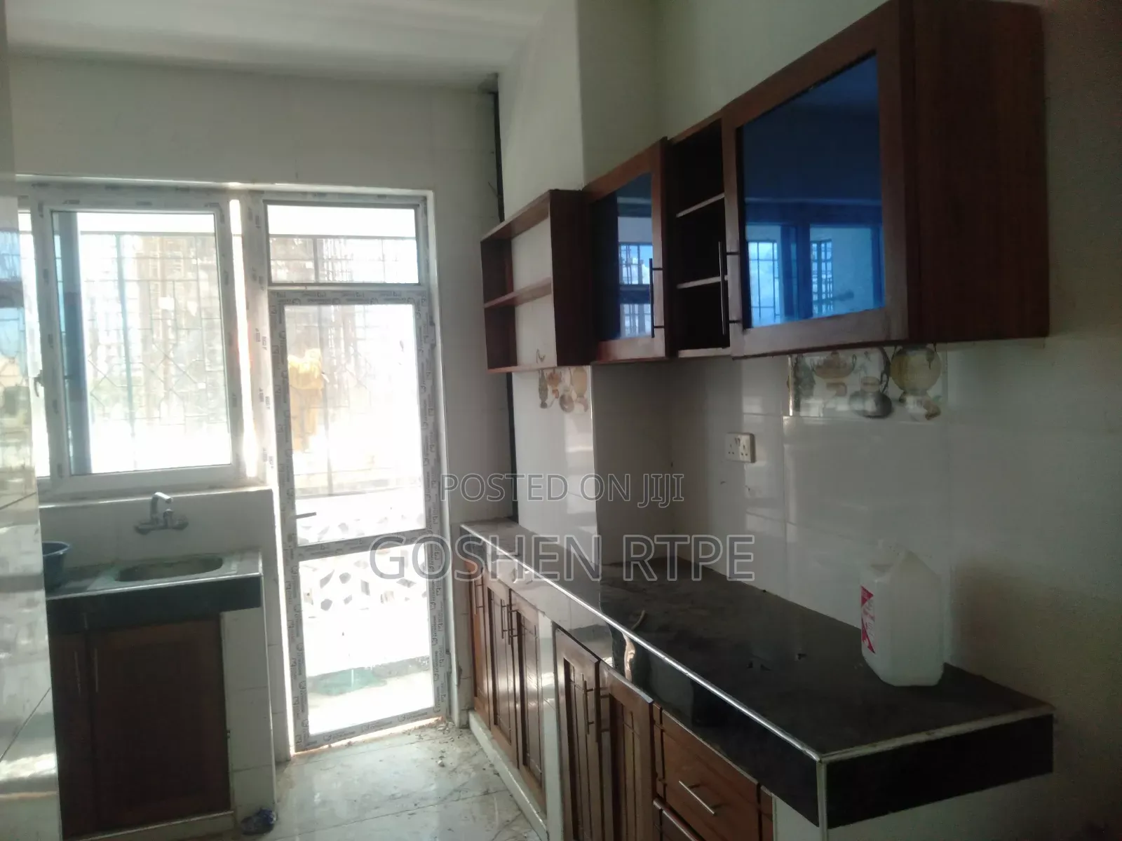 2bdrm Apartment in Bondeni for rent in Bondeni
