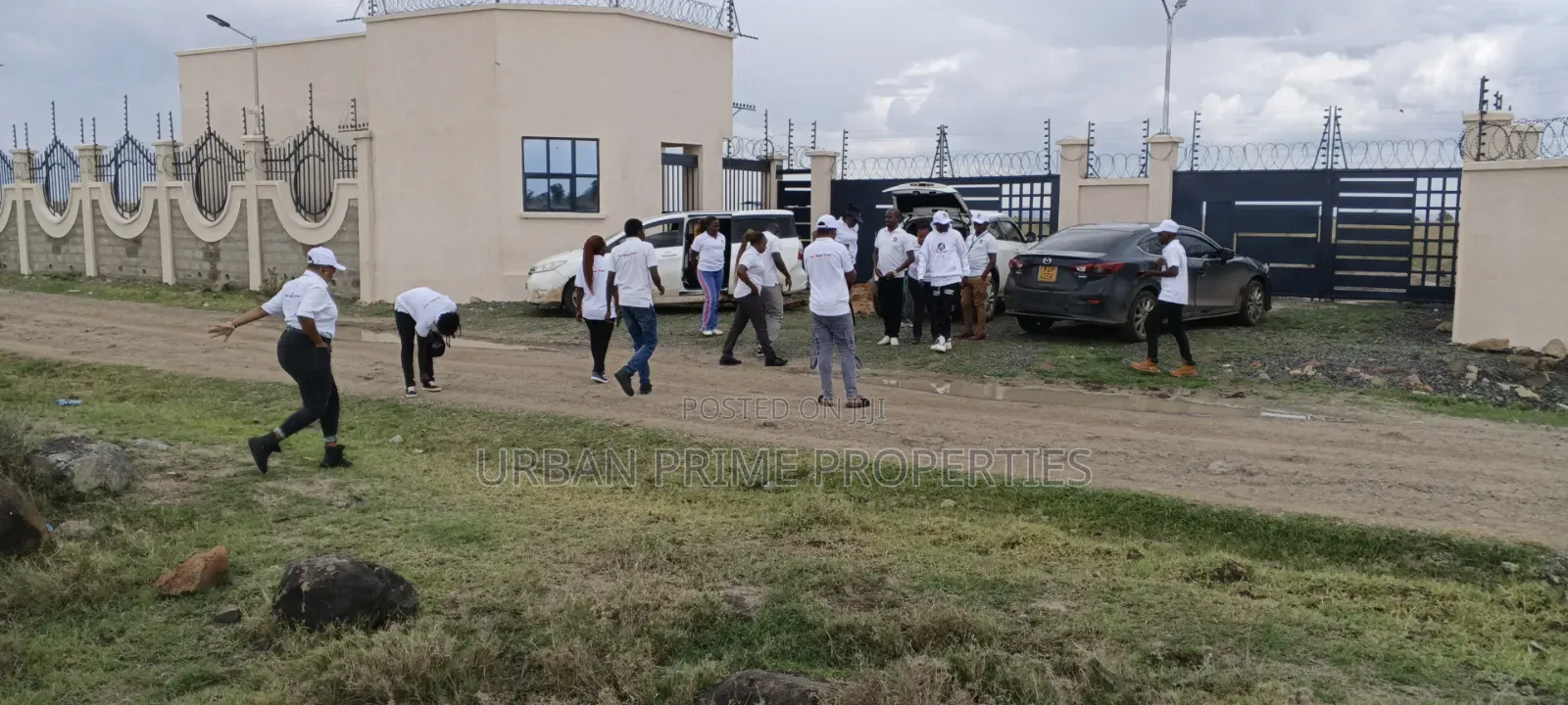 Plots Below in Kitengela